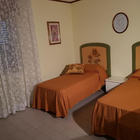 Top Bedroom Golfo - Le Lincelle, Lamezia - 2 Extra Large Single Beds SantʼEufemia Lamezia Εξωτερικό φωτογραφία